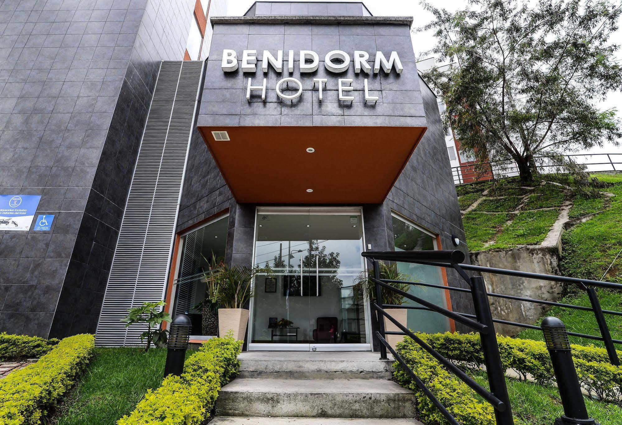 Benidorm Hotel Manizales Kültér fotó
