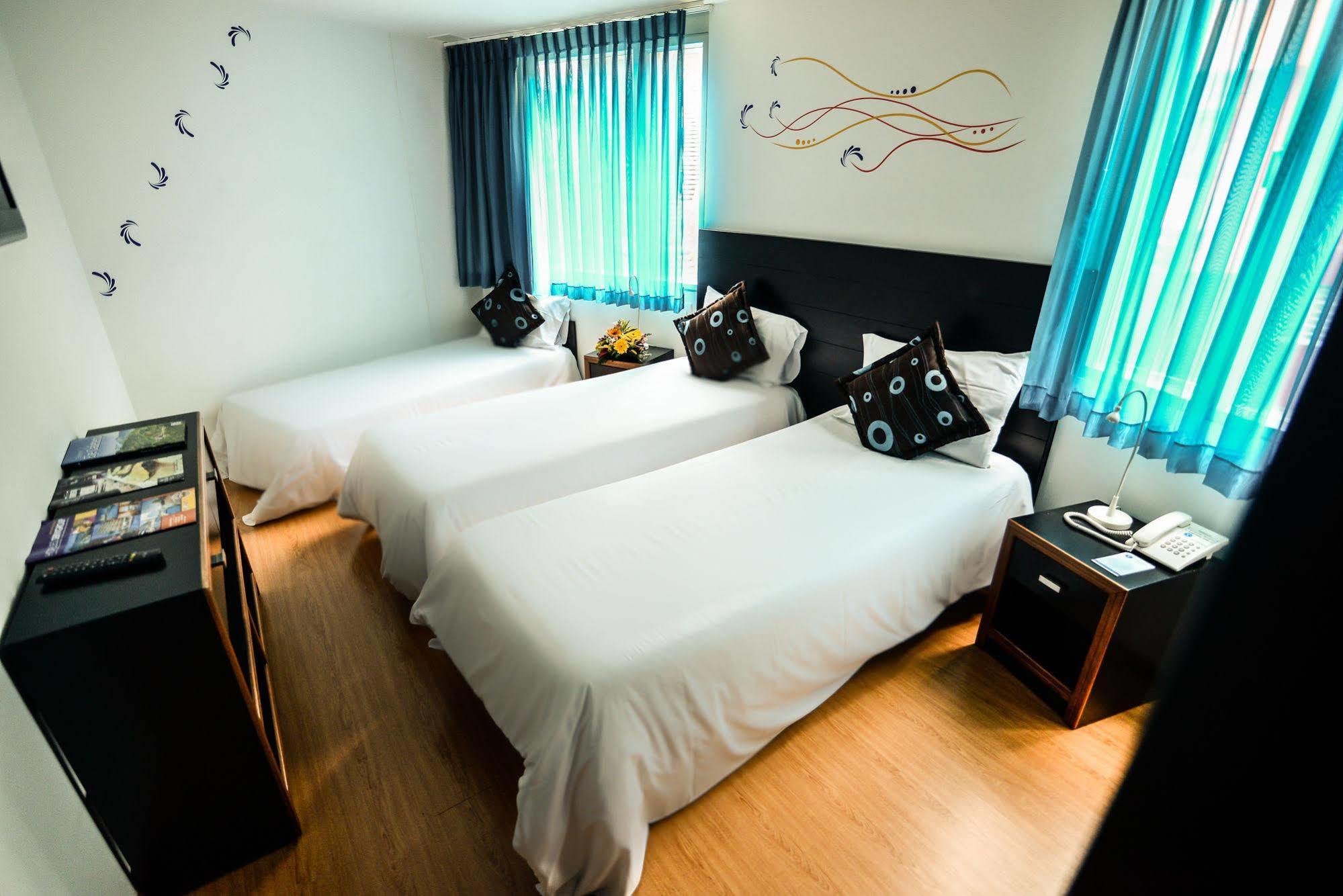 Benidorm Hotel Manizales Kültér fotó